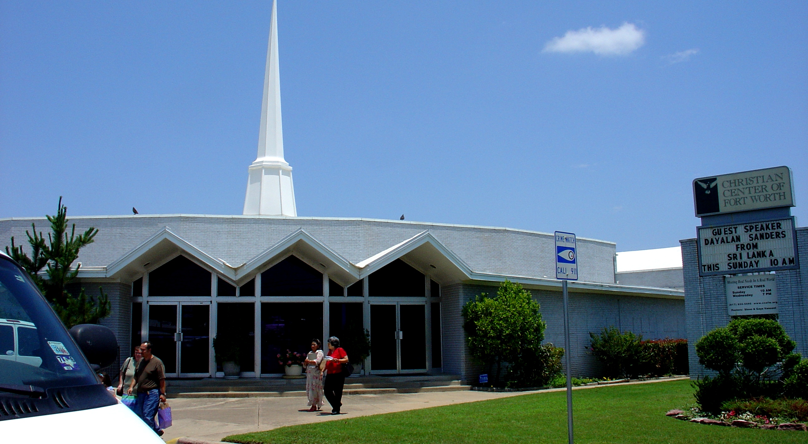 Proclaiming the Gospel in Fortworth, Texas, USA...click to view more pics...