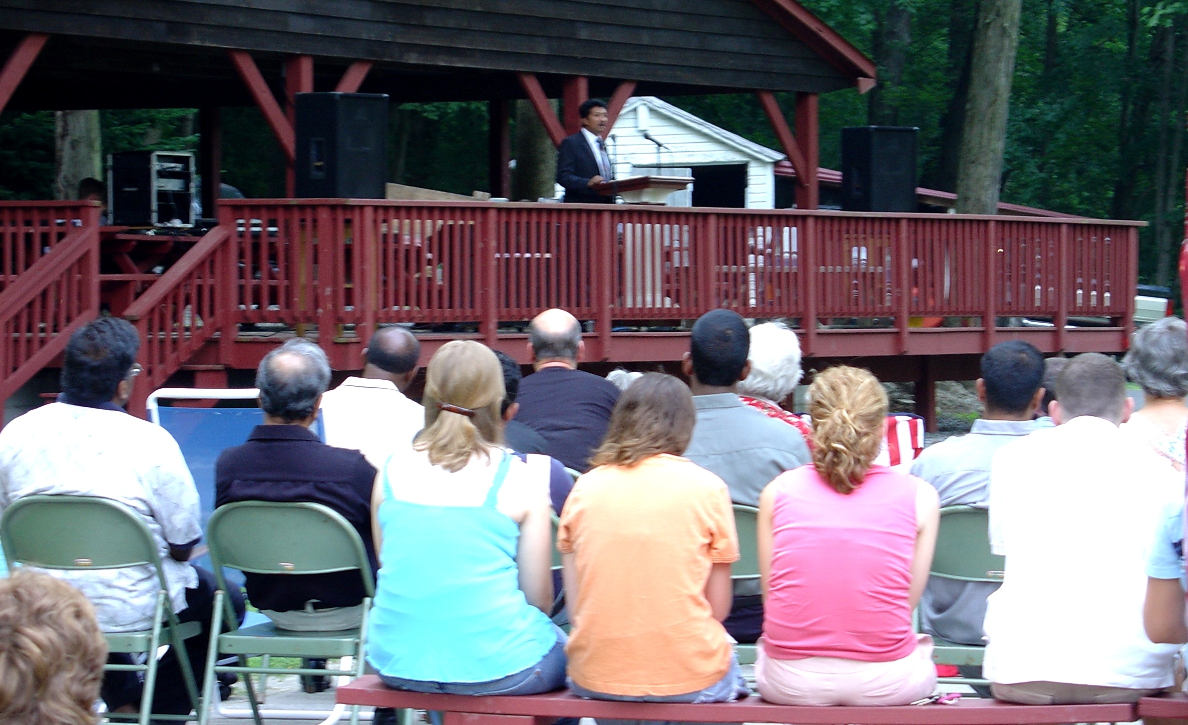 PREACHING IN COATSVILLE, PHILADELPHIA, USA...click to view more pics...